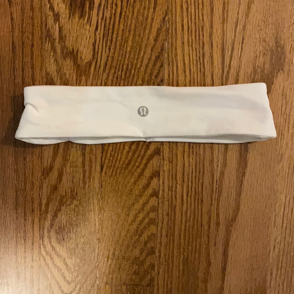 White Lululemon headband